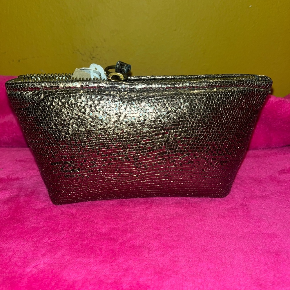 NWT - Madewell Piazza Zip Pouch in Metallic Leather